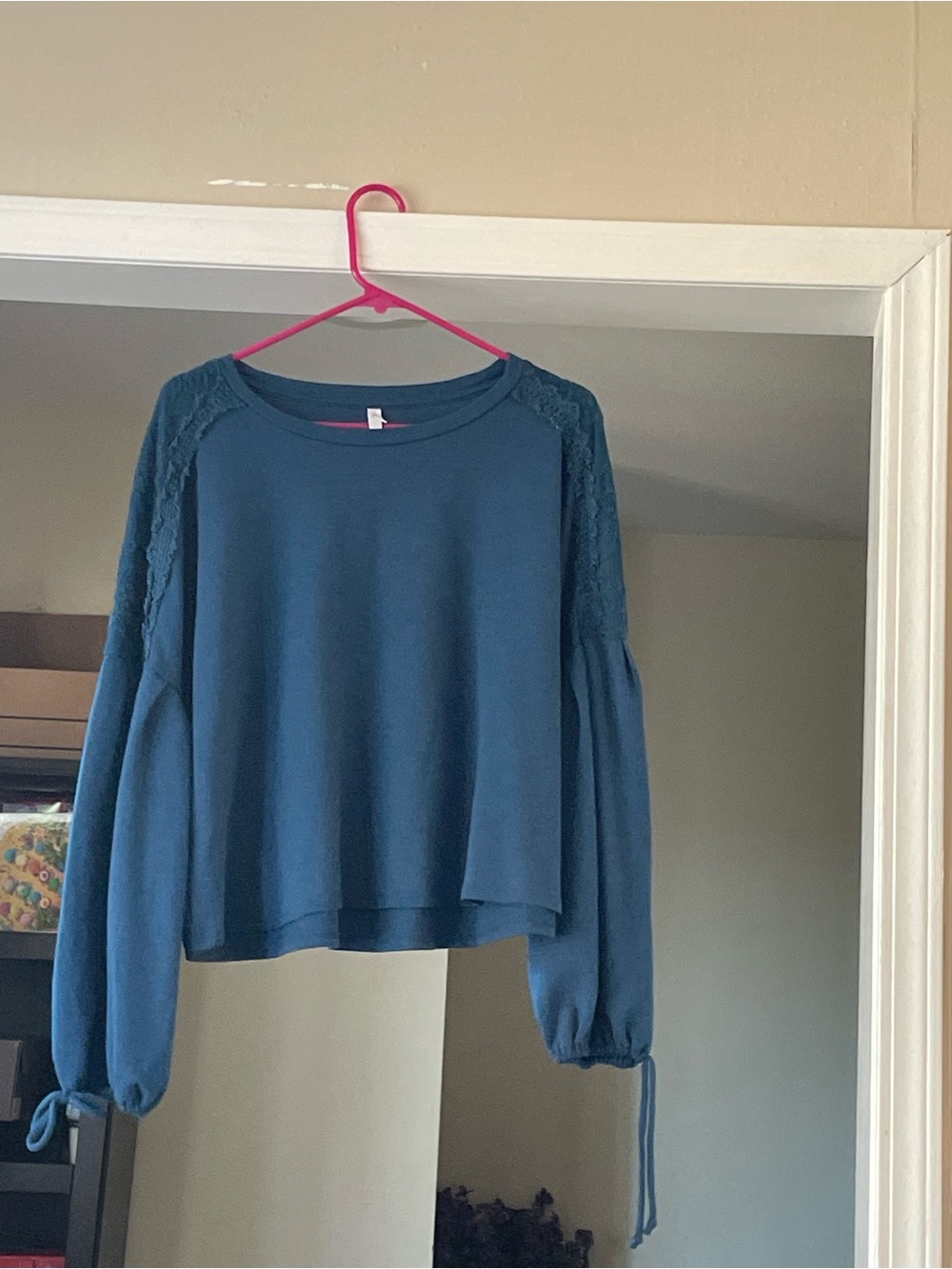 Xhilaration Women's Fairycore Teal Blue Long Balloon Sleeve Lace-Shoulder Tee M